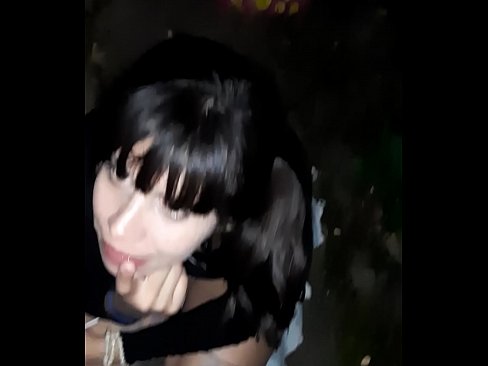 ❤️ रस्त्यावर कँडीच्या बदल्यात लिंग सुजले ❤️ mr.redgast4asset.ru वर ﹏